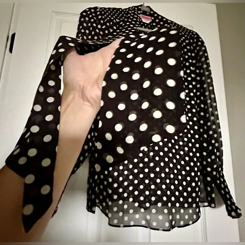 RARE KATE SPADE NWT domino dot chiffon top— size XS